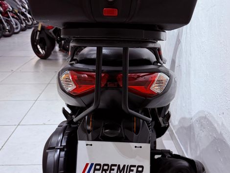 YAMAHA NMAX 160