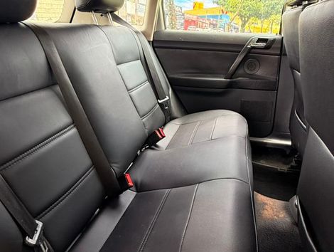 VolksWagen Polo SPORTLINE 1.6 Mi Total Flex 8V 5p