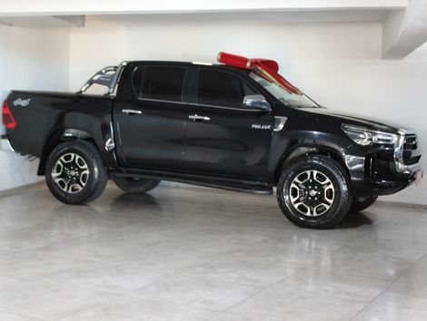 Toyota Hilux CD SRX 4x4 2.8 TDI 16V Diesel Aut.