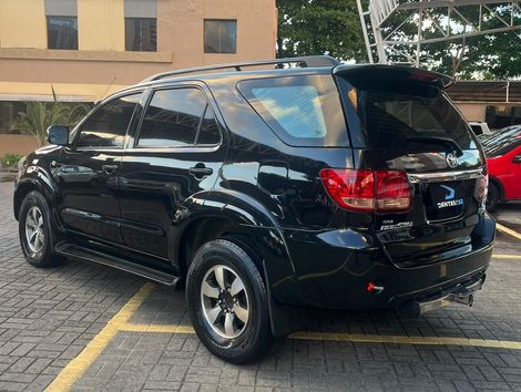 Toyota Hilux CD SRV D4-D 4x4 3.0 TDI Diesel Aut