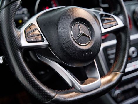 Mercedes Classe A 250 2.0 TB Sport Aut.