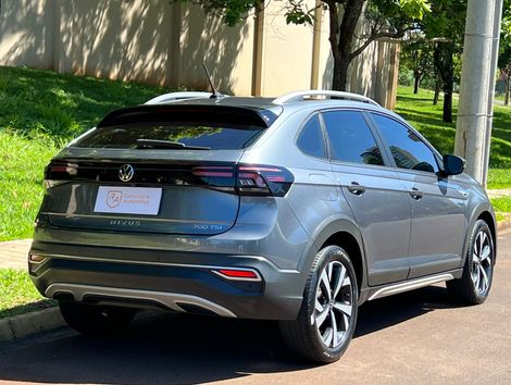 VolksWagen Nivus Highline 1.0 200 TSI Flex Aut.