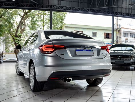 Citroën C4 LOUNGE Feel 1.6 Turbo Flex Aut.