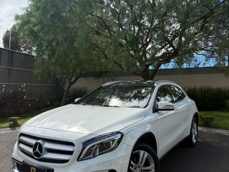 Mercedes GLA 200 Vision 1.6/1.6 TB 16V Flex Aut.