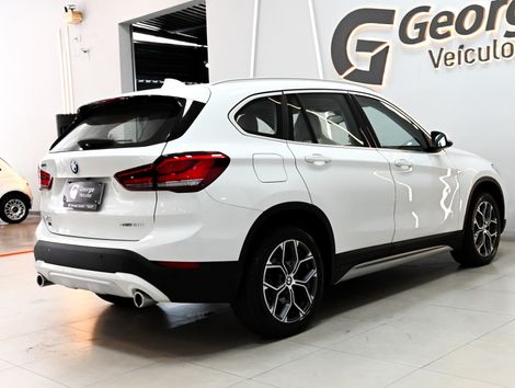 BMW X1 SDRIVE 20i X-Line 2.0 TB Active Flex