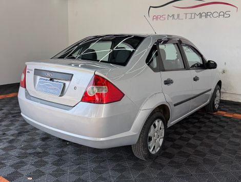Ford Fiesta Sedan 1.0 8V Flex 4p