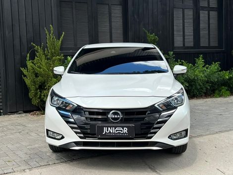 Nissan VERSA Advance 1.6 16V Flex Aut.