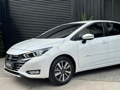 Nissan VERSA Advance 1.6 16V Flex Aut.