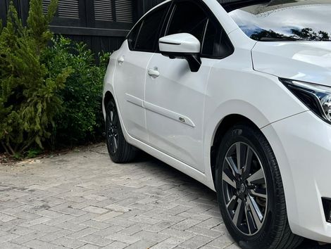 Nissan VERSA Advance 1.6 16V Flex Aut.