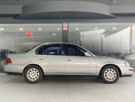 Toyota Corolla LE 1.8