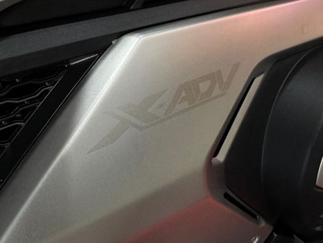 HONDA X-ADV 745cc