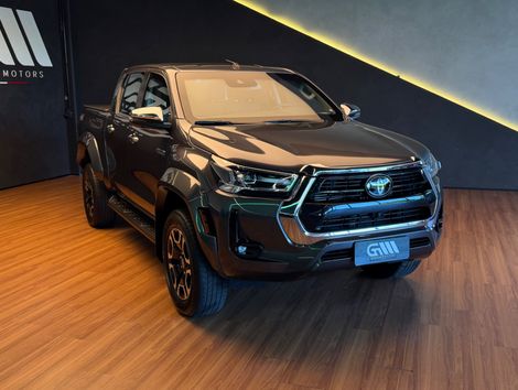 Toyota Hilux CD SRX Plus 4x4 2.8 TDI Die. Aut.