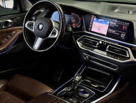 BMW X7 XDRIVE 50i M Sport 4.4 V8 Bi-TB Aut.