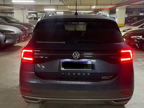 VolksWagen T-Cross Hig. 250 TSI 1.4 Flex 16V 5p Aut