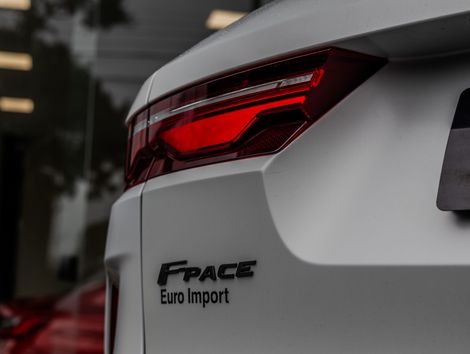 Jaguar F-PACE SVR Supercharged 5.0 V8