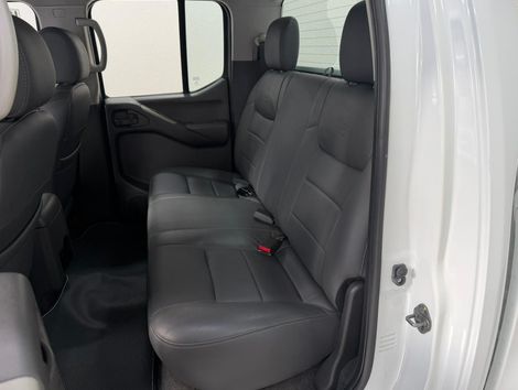 Nissan Frontier S CD 4x4 2.5 TB Diesel