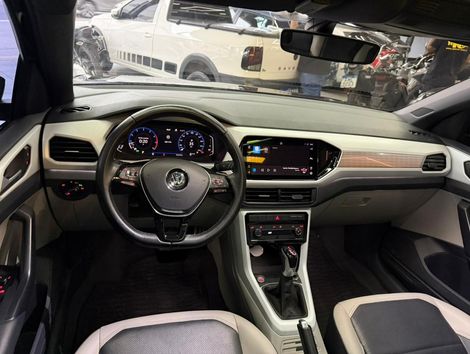 VolksWagen T-Cross Hig. 250 TSI 1.4 Flex 16V 5p Aut