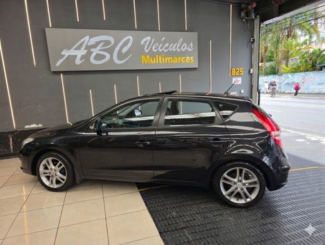 Hyundai i30 2.0 16V 145cv 5p Aut.