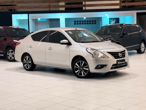 Nissan VERSA SL 1.6 16V FlexStart 4p Aut.