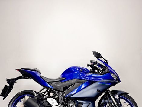 YAMAHA YZF R-3 321/ABS