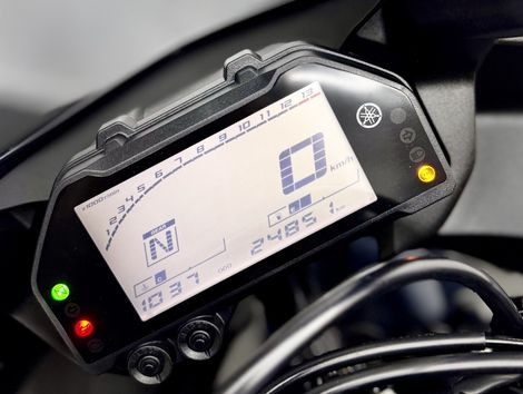 YAMAHA YZF R-3 321/ABS