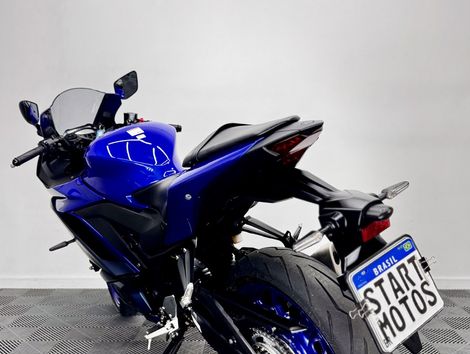 YAMAHA YZF R-3 321/ABS