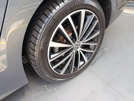 VolksWagen JETTA Highline 2.0 TSI 16V 4p Tiptronic