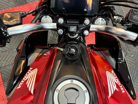 HONDA CB 300F Twister Flex