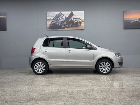 VolksWagen Fox 1.6 Mi Total Flex 8V 5p
