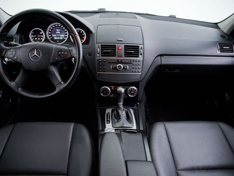 Mercedes C-180 CGI Classic 1.8 16V 156cv Aut.