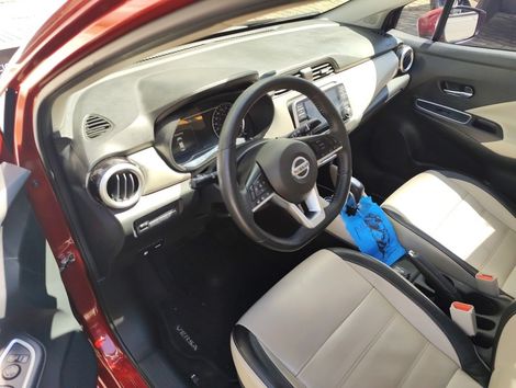 Nissan VERSA Exclusive 1.6 16V Flex Aut.