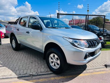 Mitsubishi L200 Triton Sport GLX 2.4 CD Diesel Mec.