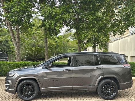 Jeep Commander Overland T270 1.3 TB Flex Aut.