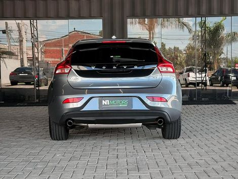 Volvo V40 T-4 KINETIC 2.0 Aut.