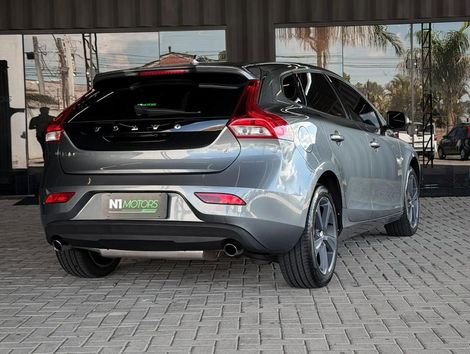 Volvo V40 T-4 KINETIC 2.0 Aut.