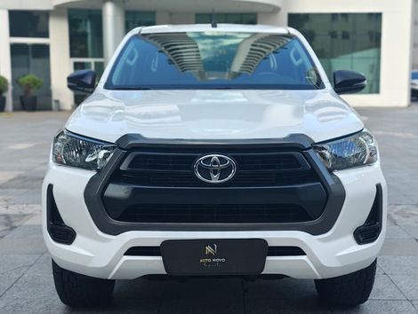 Toyota Hilux CD 4x4 2.8 Diesel Mec.