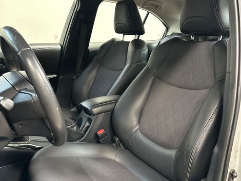 Toyota Corolla GLi 2.0 16V Flex Aut.
