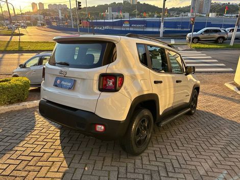 Jeep Renegade 1.8 4x2 Flex 16V Aut.