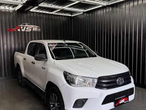 Toyota Hilux CD 4x4 2.8 Diesel Mec.