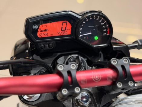 YAMAHA XJ6 N SP