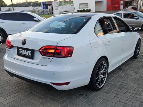 VolksWagen JETTA Highline 2.0 TSI 16V 4p Tiptronic