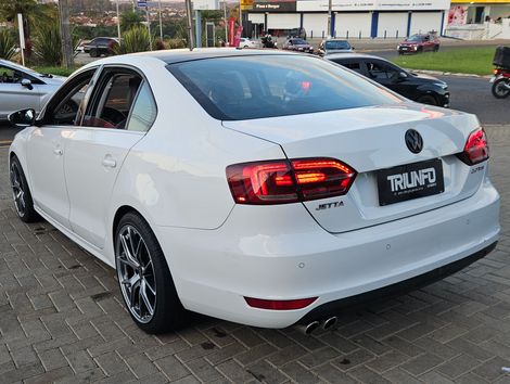 VolksWagen JETTA Highline 2.0 TSI 16V 4p Tiptronic