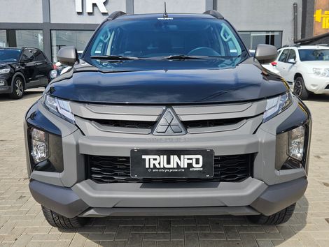 Mitsubishi L200 Trit. S.Out. GLS 2.4 CD Diesel Aut.