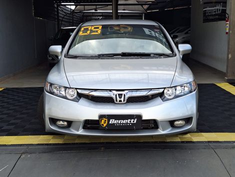 Honda Civic Sedan LXS 1.8/1.8 Flex 16V Aut. 4p