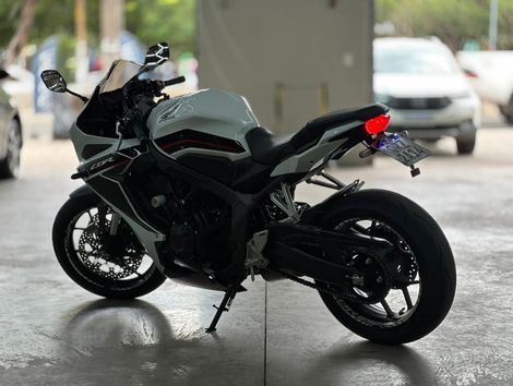 HONDA CBR 650 R