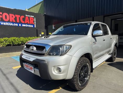 Toyota Hilux CD SRV D4-D 4x4 3.0 TDI Diesel Aut
