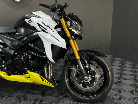 SUZUKI GSX-S 750
