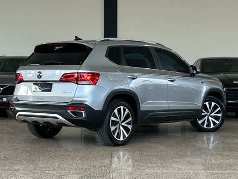 VolksWagen TAOS Highline 1.4 250 TSI Flex Aut.