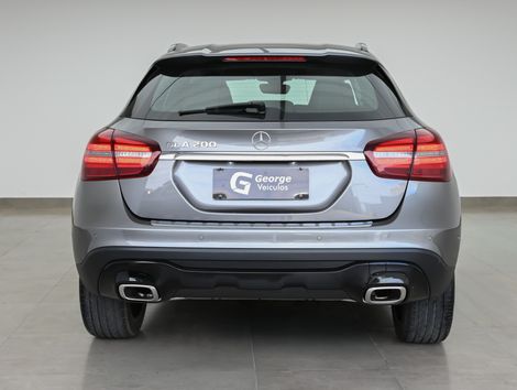 Mercedes GLA 200 Advance 1.6/1.6 TB 16V Flex Aut.