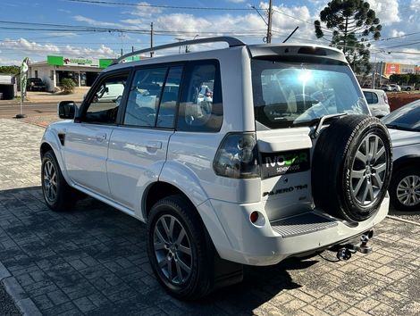 Mitsubishi Pajero TR4 2.0 Flex 16V 4X2 Aut.